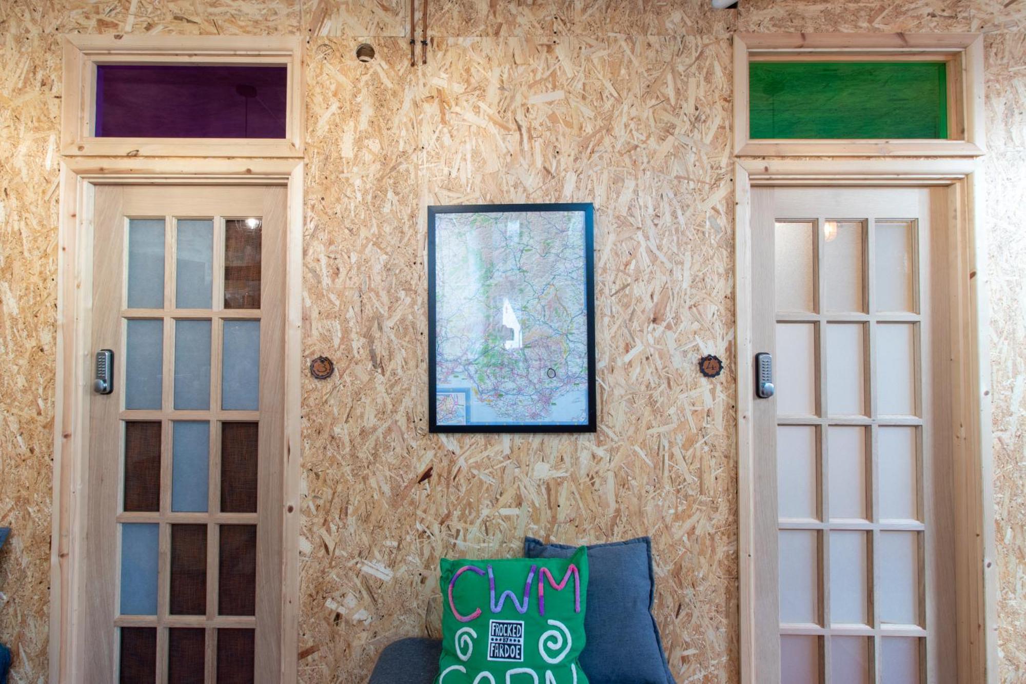 & Bunkhouse